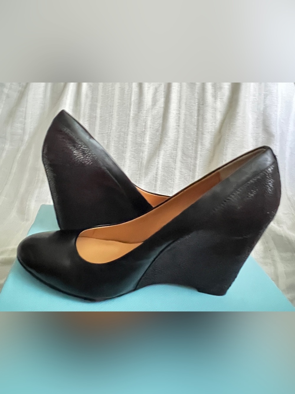 Audrey Brooke Daphne Black Leather Shagreen Wedge Pumps Heels 10M NWOB